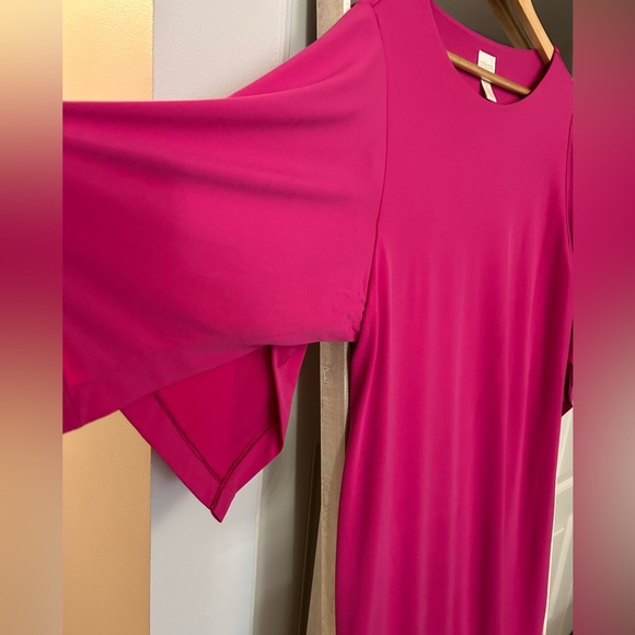 CHICOS Barbicore Pink Flare Sleeve 2 (12) Dress - Picture 5 of 10